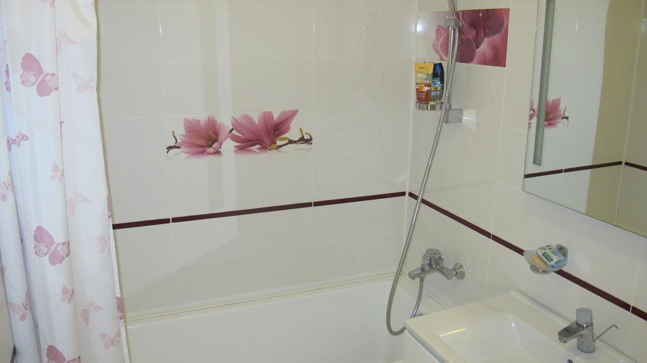 Apartment "Ostrova" クリーズハニュカ エクステリア 写真